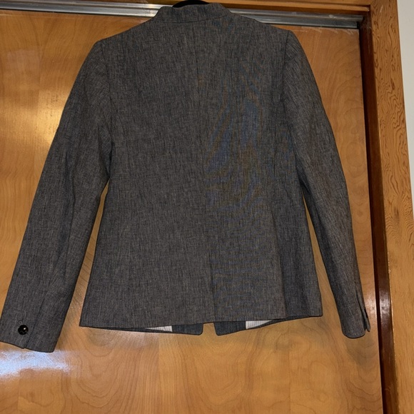 🩶 Banana Republic Long and Lean Blazer size 2 grey - Picture 3 of 5